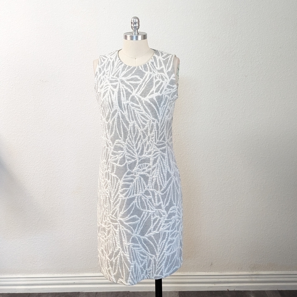 Hugo Boss White and Gray Leaf Pattern Dress